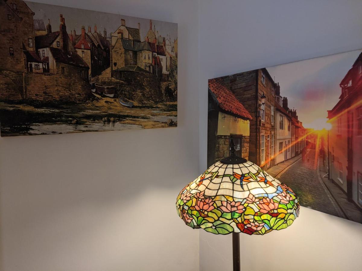 Endeavour Cottage Whitby Sleeps 6 ภายนอก รูปภาพ