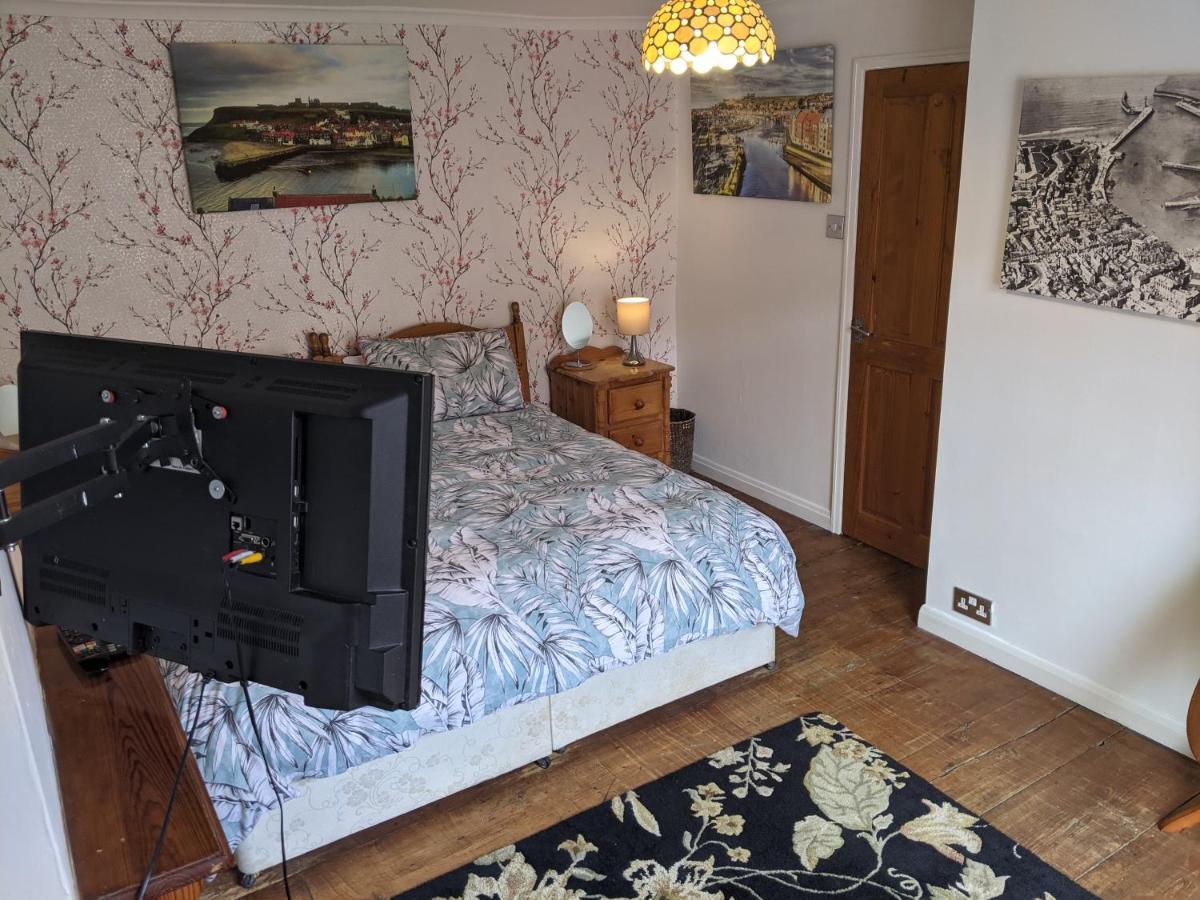 Endeavour Cottage Whitby Sleeps 6 ภายนอก รูปภาพ