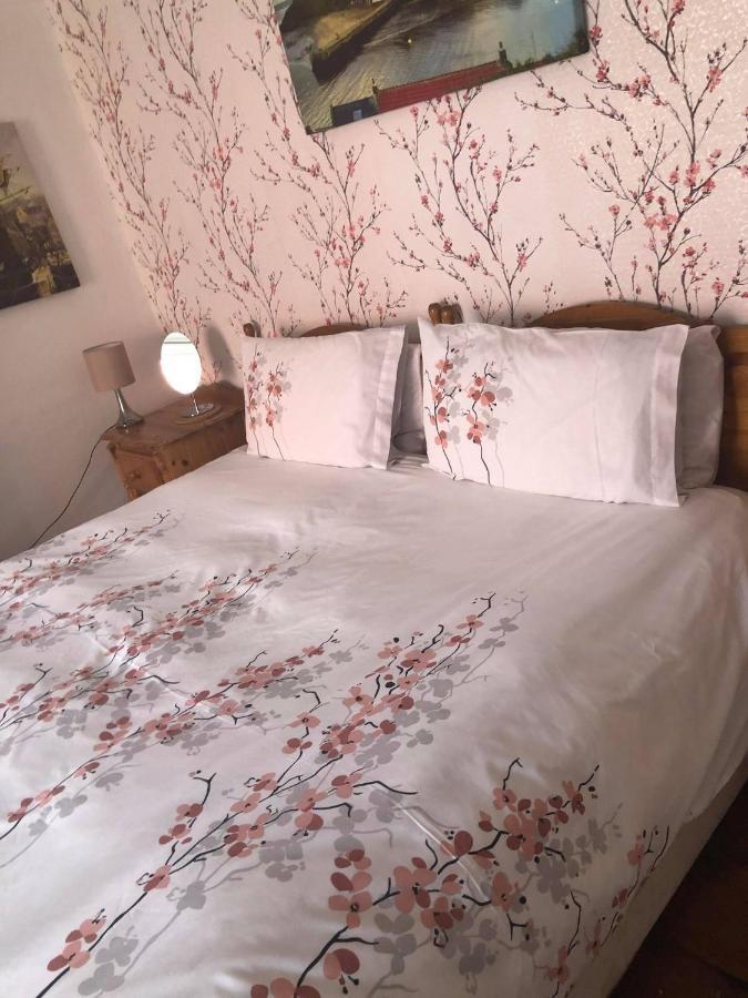 Endeavour Cottage Whitby Sleeps 6 ภายนอก รูปภาพ